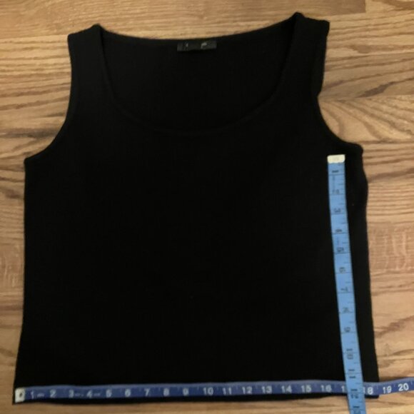 St. John Caviar  |  Black Knit Sleeveless Sweater - Picture 9 of 10